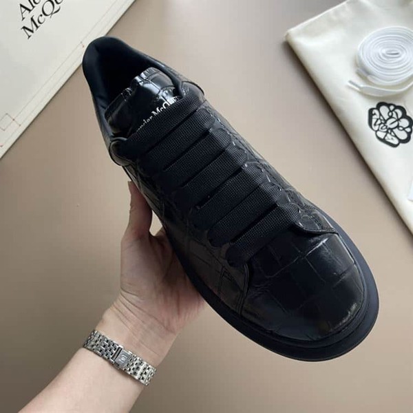 ALEXANDER MCQUEEN ALL-OVER STAMPED CROCODILE SNEAKERS - ALD019 - Image 7