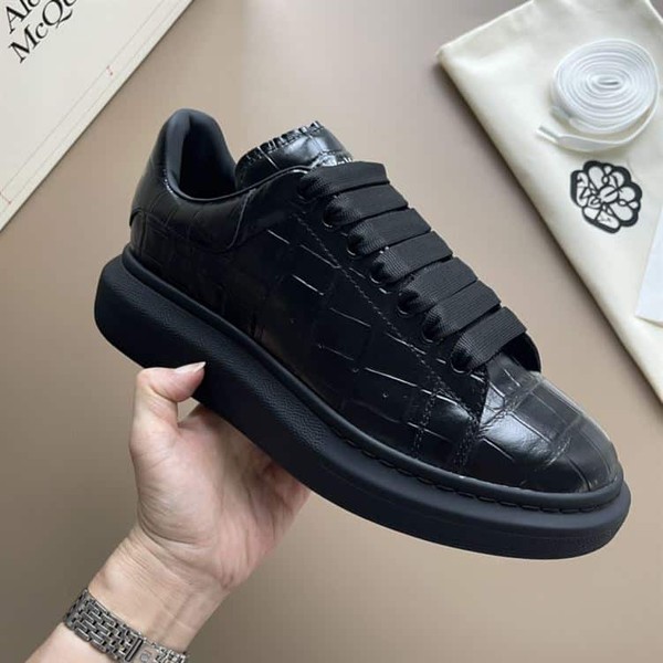 ALEXANDER MCQUEEN ALL-OVER STAMPED CROCODILE SNEAKERS - ALD019 - Image 8