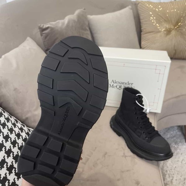 ALEXANDER MCQUEEN GRAFFITI TREAD SLICK HIGH-TOP SNEAKERS - ALD034 - Image 9