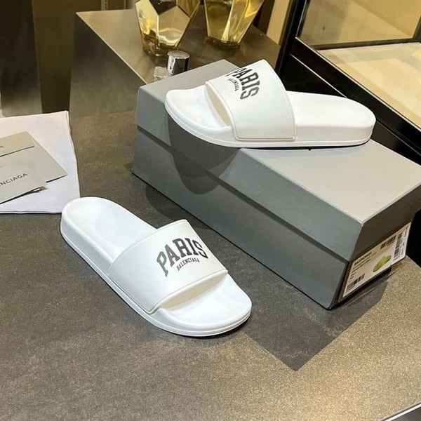 BALENCIAGA CITIES PARIS POOL SLIDE SANDAL - BBD007 - Image 7