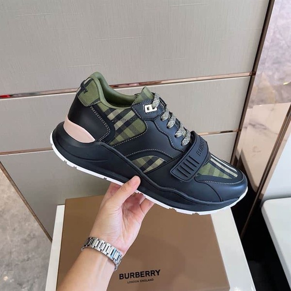 BURBERRY CHECK LACE-UP SNEAKERS IN MILITARY GREEN - BBR008 - Image 6
