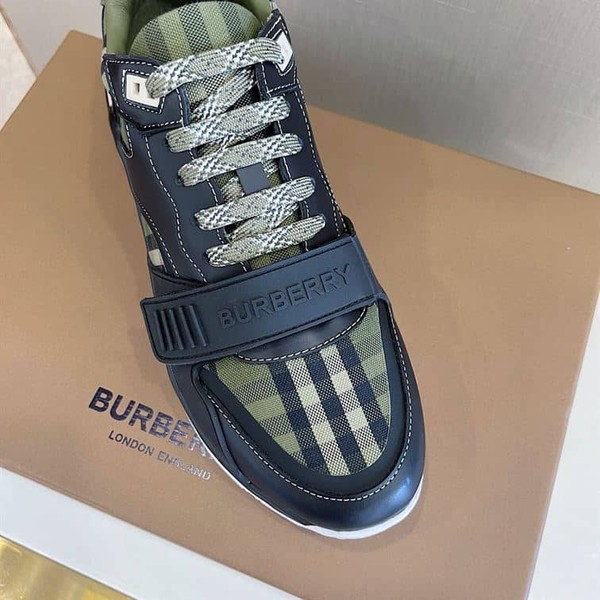 BURBERRY CHECK LACE-UP SNEAKERS IN MILITARY GREEN - BBR008 - Image 9
