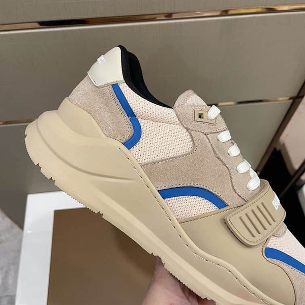 BURBERRY LOGO-STRAP LOW-TOP SNEAKERS - BBR026 - Image 7
