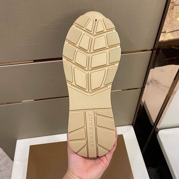 BURBERRY LOGO-STRAP LOW-TOP SNEAKERS - BBR026 - Image 10