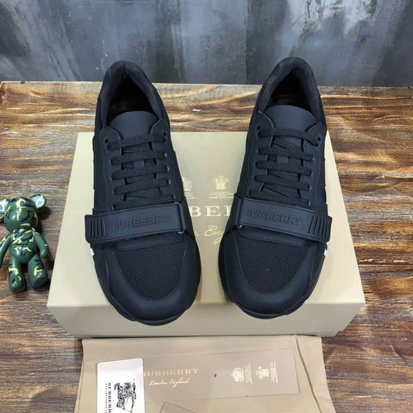 BURBERRY BLACK KINGDOM PRINT SNEAKERS - BBR030 - Image 3