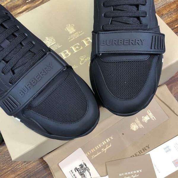BURBERRY BLACK KINGDOM PRINT SNEAKERS - BBR030 - Image 8