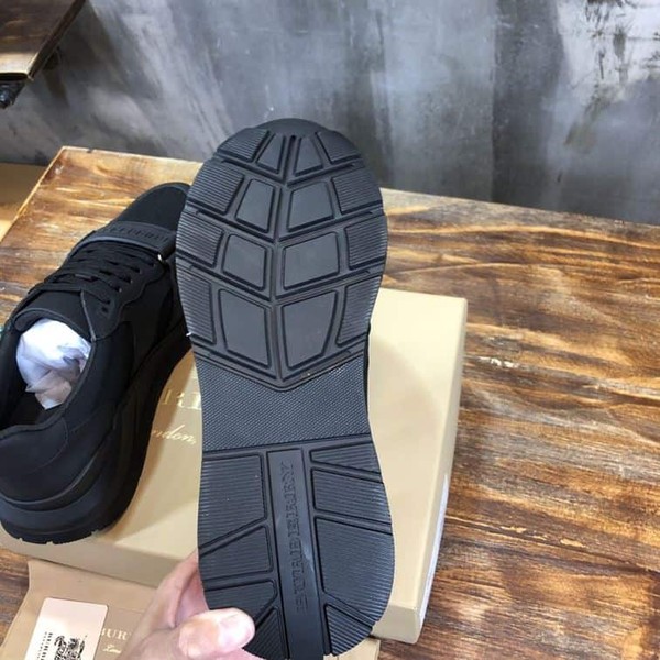 BURBERRY BLACK KINGDOM PRINT SNEAKERS - BBR030 - Image 9