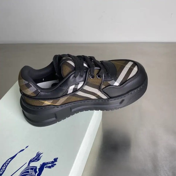 BURBERRY SNEAKERS - BBR032 - Image 5