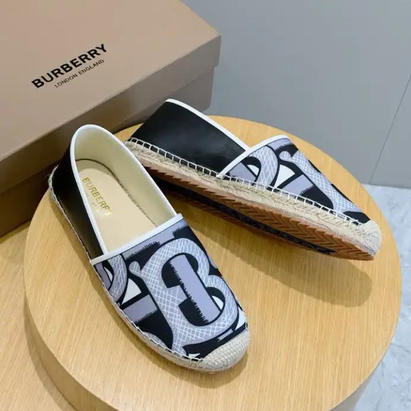 BURBERRY CANVAS STRAW BUCKET - BBR047 - Image 4