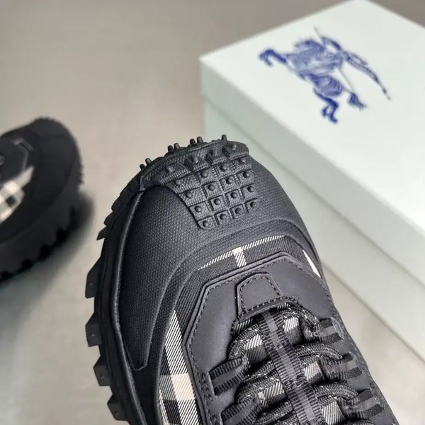 BURBERRY SNEAKERS - BBR049 - Image 3