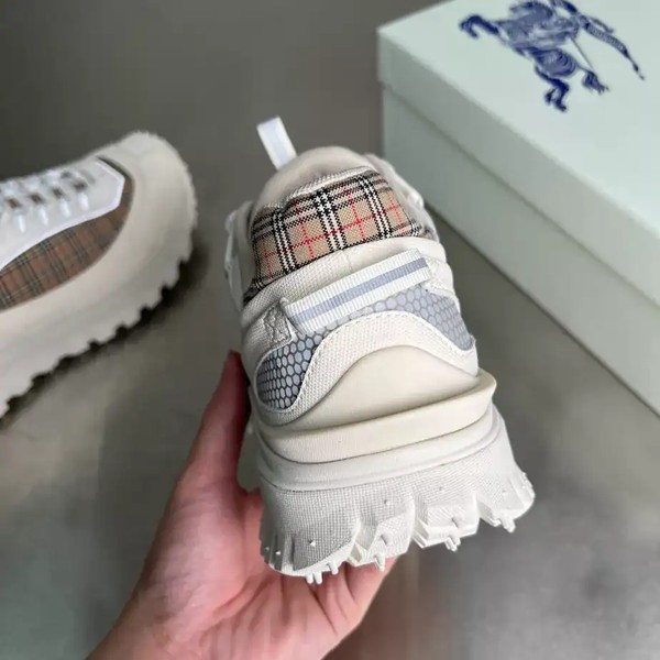 BURBERRY SNEAKERS - BBR050 - Image 6