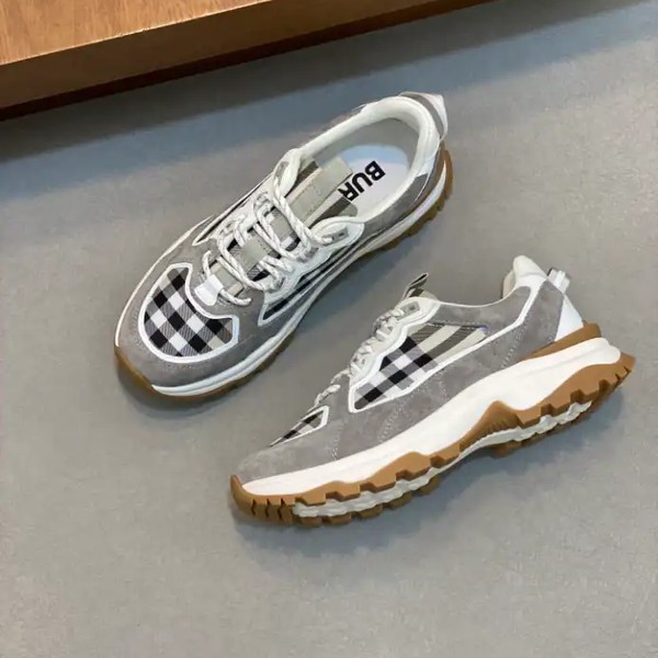 BURBERRY SNEAKERS - BBR068 - Image 3