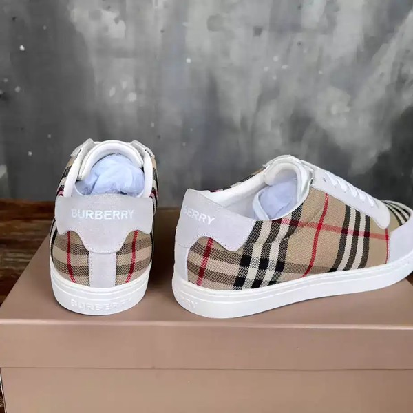 BURBERRY CHECK AND LEATHER SNEAKERS - BBR075 - Image 5