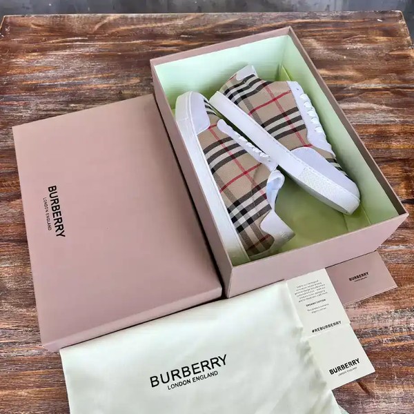 BURBERRY CHECK AND LEATHER SNEAKERS - BBR075 - Image 7
