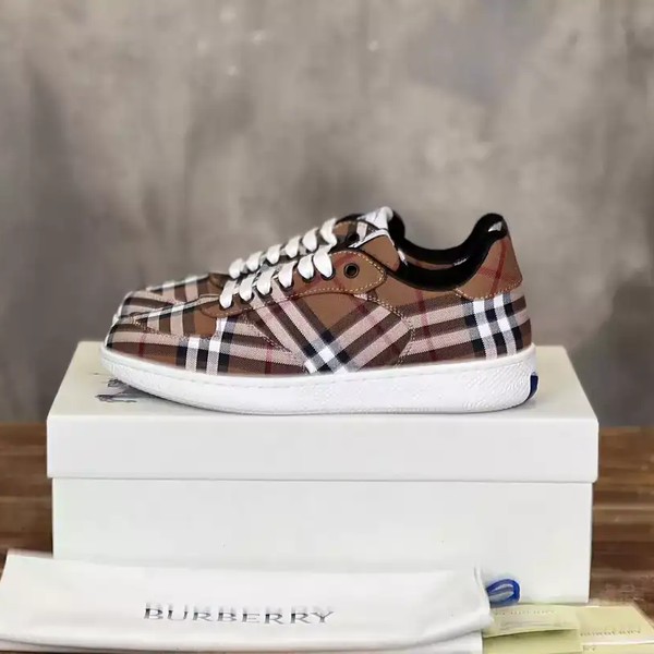 BURBERRY CHECK TERRACE SNEAKERS - BBR092