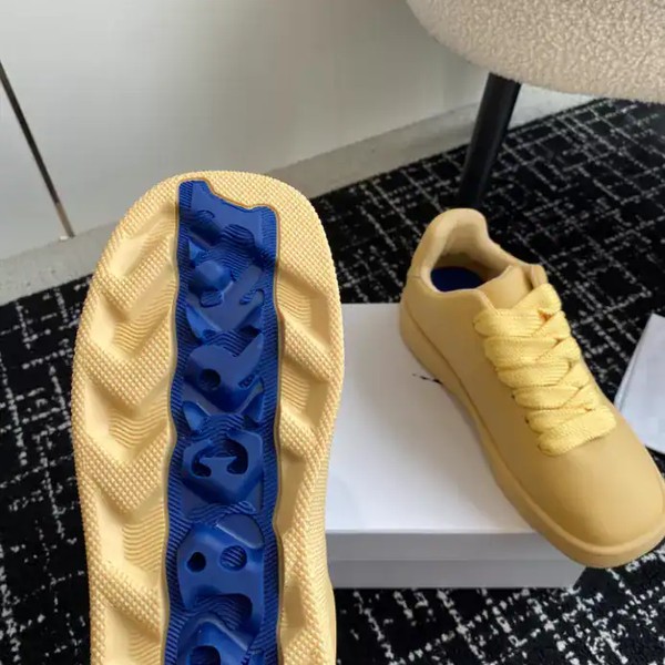 BURBERRY LEATHER BOX SNEAKERS - BBR101 - Image 8