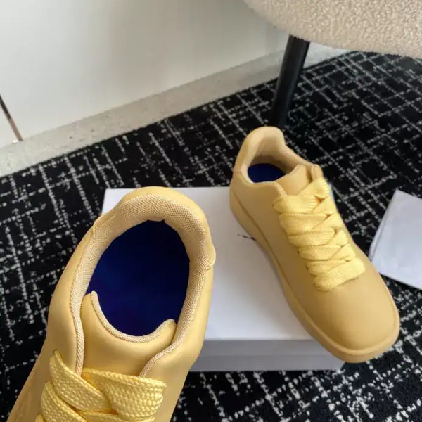 BURBERRY LEATHER BOX SNEAKERS - BBR101 - Image 10