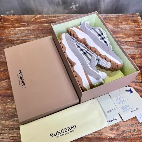 BURBERRY SNEAKERS - BBR107 - Image 7