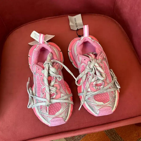 BALENCIAGA WOMEN'S 3XL SNEAKER - BLA0104 - Image 2