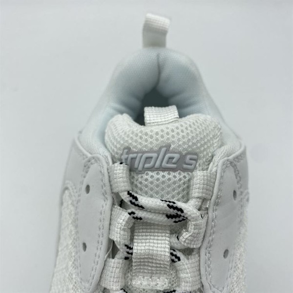 BALENCIAGA TRIPLE S IN WHITE - BLA027 - Image 6