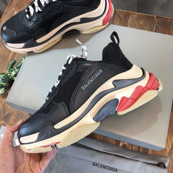 BALENCIAGA TRIPLE S IN BLACK - BLA028 - Image 7