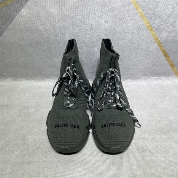 BALENCIAGA MEN'S SPEED 2.0 LACE-UP RECYCLED KNIT SNEAKER IN GREEN - BLA034 - Image 4