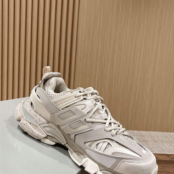 BALENCIAGA TRACK TRAINERS BEIGE - BLA067 - Image 6