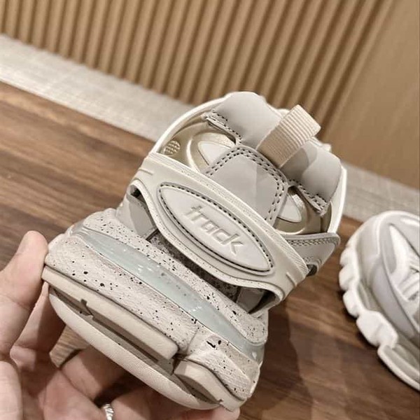 BALENCIAGA TRACK TRAINERS BEIGE - BLA067 - Image 7
