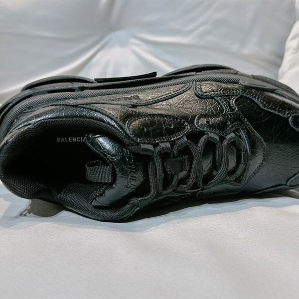 BALENCIAGA TRIPLE S LAMBSKIN SNEAKERS - BLA079 - Image 6