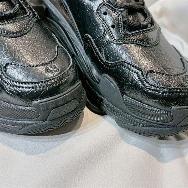 BALENCIAGA TRIPLE S LAMBSKIN SNEAKERS - BLA079 - Image 7
