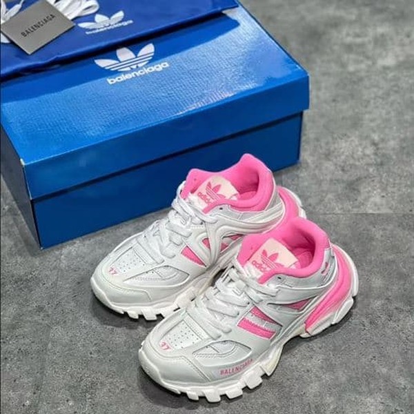 BALENCIAGA X ADIDAS TRACK FORUM LOW TOP SNEAKER - BLA082 - Image 2