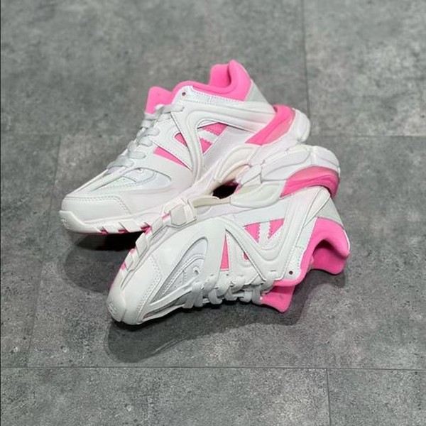 BALENCIAGA X ADIDAS TRACK FORUM LOW TOP SNEAKER - BLA082 - Image 4