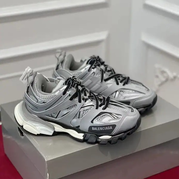 BALENCIAGA TRACK SNEAKER - BLA130