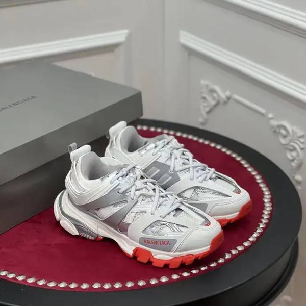 BALENCIAGA TRACK SNEAKER - BLA139 - Image 2