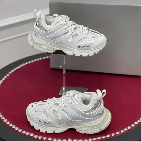 BALENCIAGA TRACK SNEAKER - BLA143 - Image 3