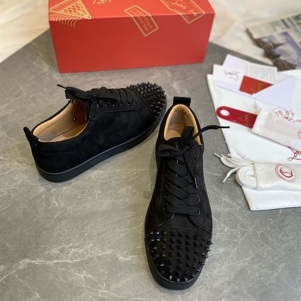 CHRISTIAN LOUBOUTIN LOW TOP SNEAKER - CLS001 - Image 9