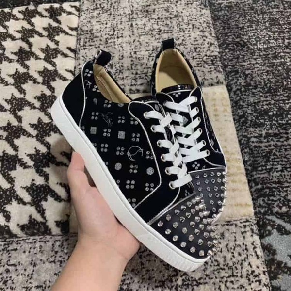 CHRISTIAN LOUBOUTIN LOW TOP SNEAKER - CLS003 - Image 3