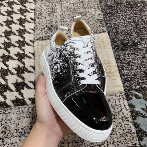 CHRISTIAN LOUBOUTIN LOW TOP SNEAKER - CLS008 - Image 3