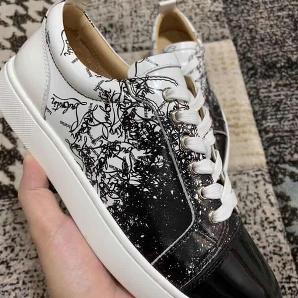 CHRISTIAN LOUBOUTIN LOW TOP SNEAKER - CLS008 - Image 6
