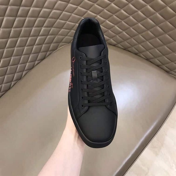 CHRISTIAN LOUBOUTIN LOW TOP SNEAKER - CLS021 - Image 9