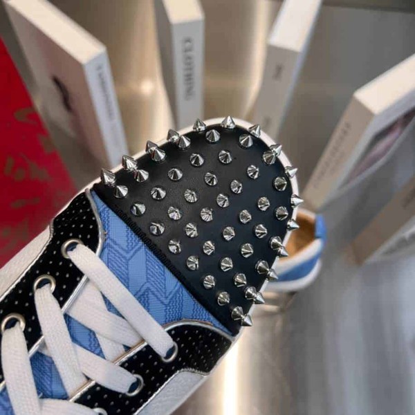Christian Louboutin Louis Junior Spikes White Blue Sneaker - CLS042 - Image 4