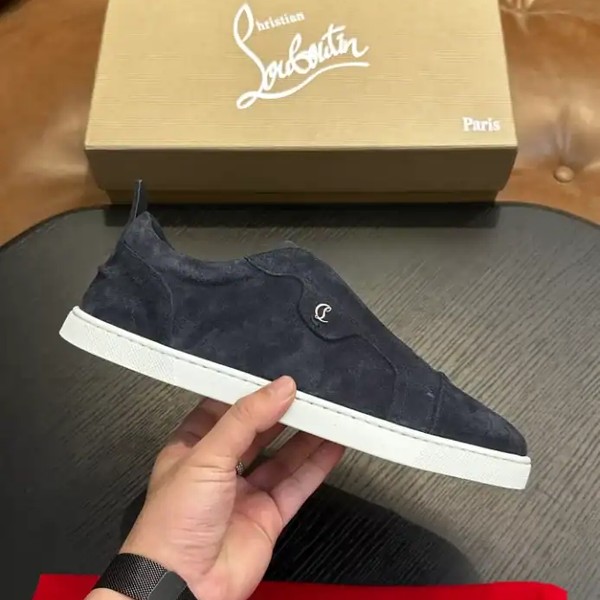 Christian Louboutin St Louis Suede Sneakers - CLS081