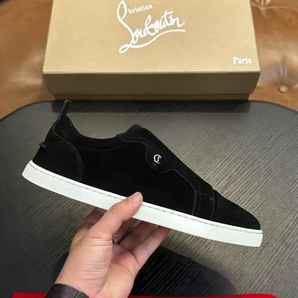 Christian Louboutin St Louis Suede Sneakers - CLS084