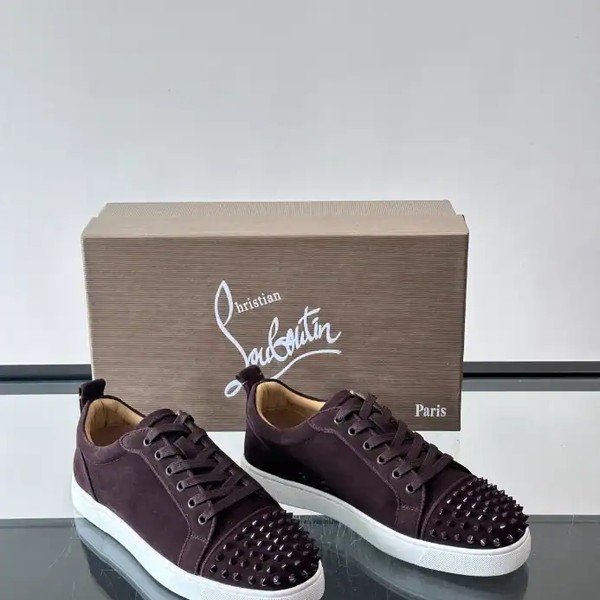 Christian Louboutin Louis Junior Spikes Sneakers - CLS093