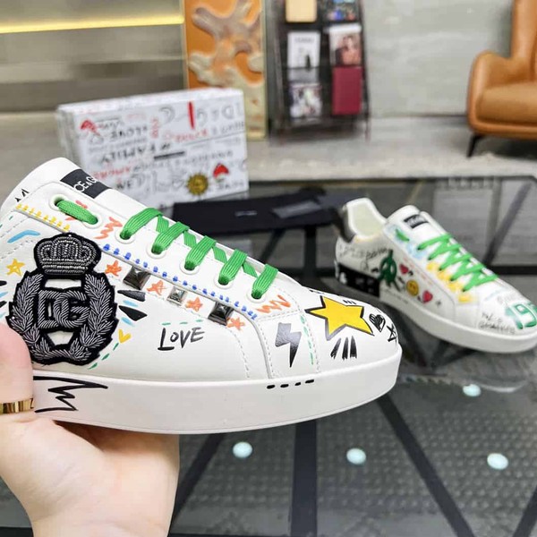 DOLCE & GABBANA GRAFFITI PRINT LOW-TOP SNEAKERS – DG023 - Image 7
