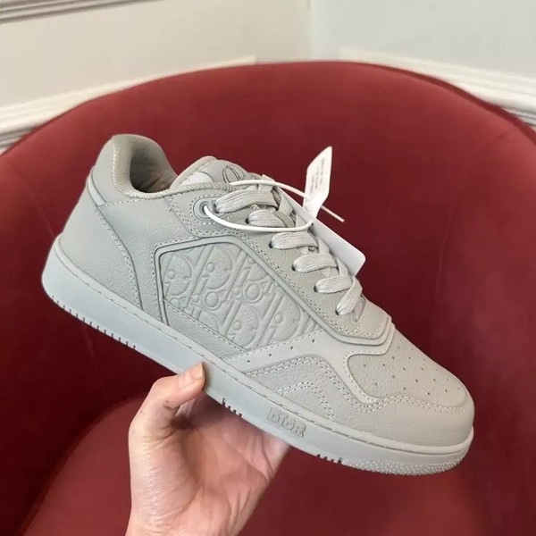 DIOR B27 LOW TOP CASUAL SNEAKER - DO0211