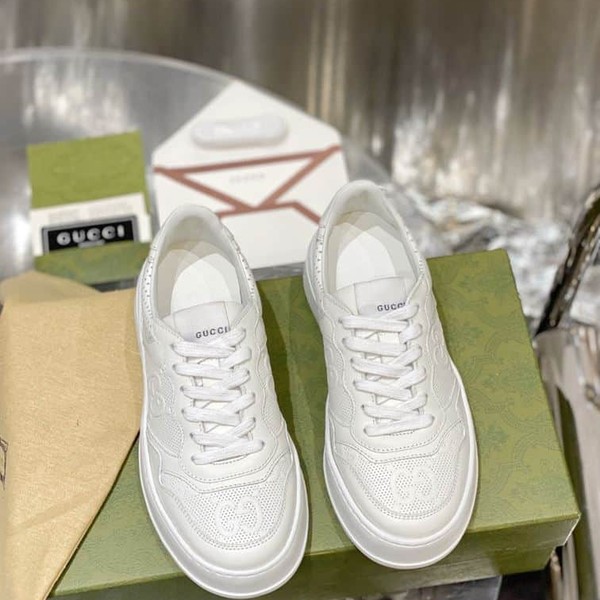 GUCCI MEN'S GG EMBOSSED SNEAKER WHITE LEATHER - GCC005 - Image 3