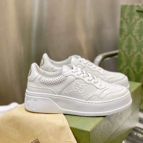 GUCCI MEN'S GG EMBOSSED SNEAKER WHITE LEATHER - GCC005 - Image 6