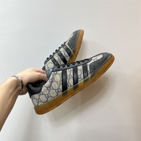 GUCCI X ADIDAS MEN'S GAZELLE SNEAKER - GCC066 - Image 6