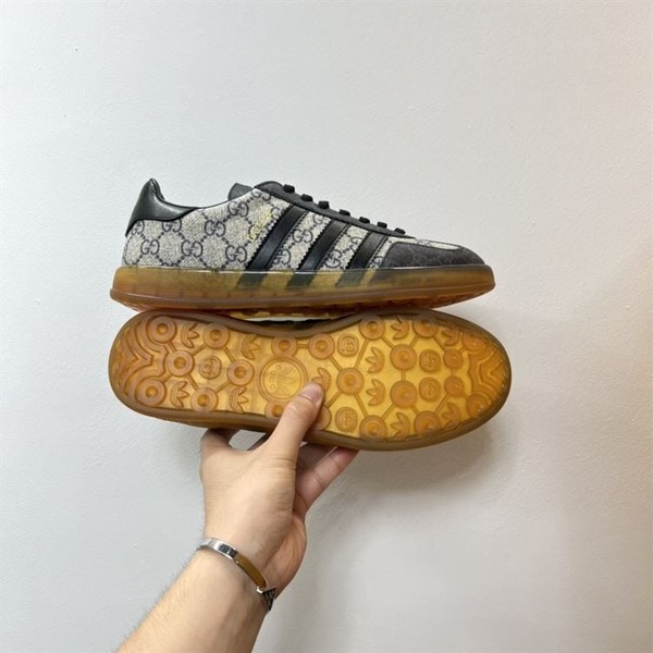 GUCCI X ADIDAS MEN'S GAZELLE SNEAKER - GCC066 - Image 8